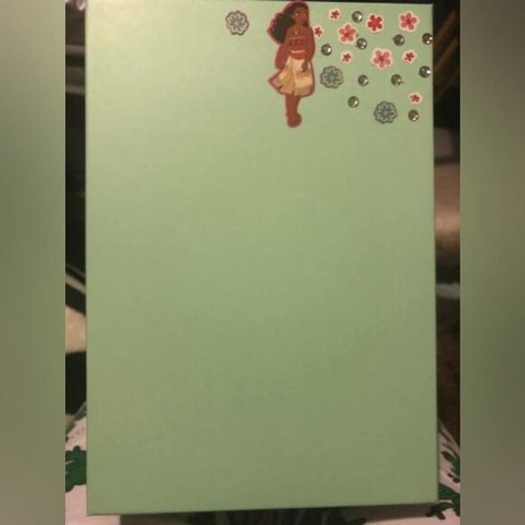 🔥Disney Moana Gift Set doll Lipsmackers - Picture 6 of 7